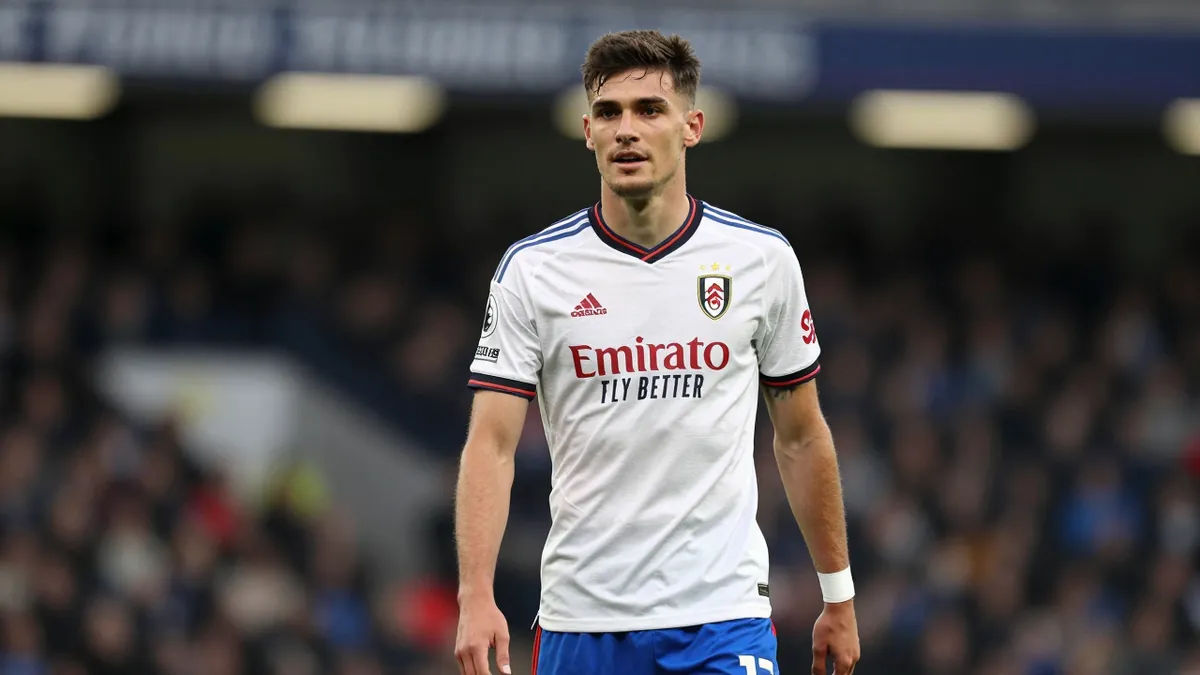 Fulham FC is set to sign 22-year-old midfielder Shea Charles for £30m, a significant move for the club's midfield rebuild