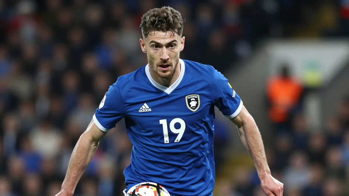 Fulham sign versatile midfielder Shea Charles from Southampton in a reported £30 million deal