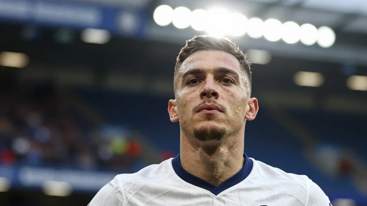 Chelsea secured a 3-2 victory over Fulham at Stamford Bridge, with new signing Morgan Rogers scoring on his debut, though...